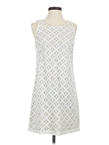 Apt. 9 Casual Dress (view 1)