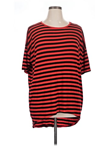 Lularoe Short Sleeve T-Shirt (view 1)