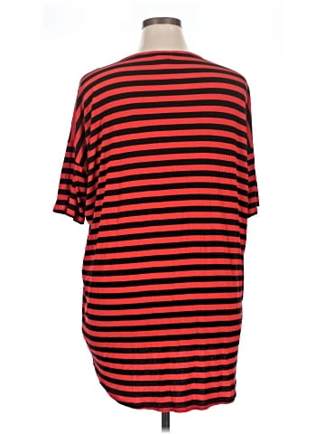 Lularoe Short Sleeve T-Shirt (view 2)