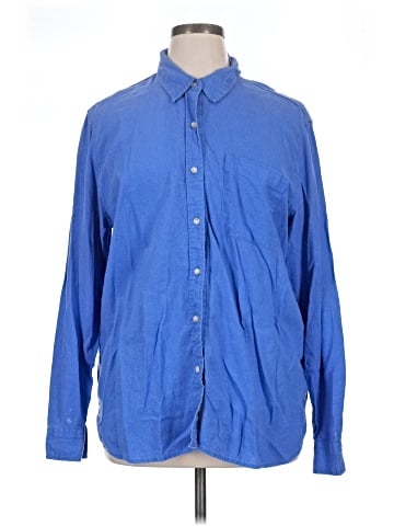 Universal Thread Long Sleeve Button-Down Shirt (view 1)