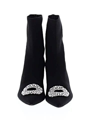 Uterque Ankle Boots (view 2)