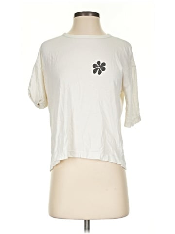 Rivet & Thread Short Sleeve T-Shirt (view 1)