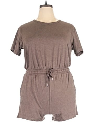 Member's Mark Romper (view 1)