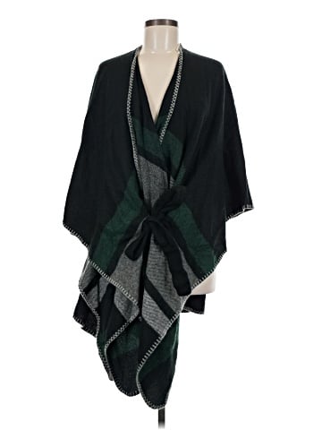 Shiraleah Poncho (view 1)