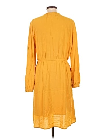 Old Navy Casual Dress (view 2)