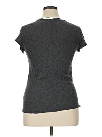 GOLDIE Short Sleeve T-Shirt (view 2)
