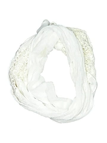 Cato Scarf (view 1)