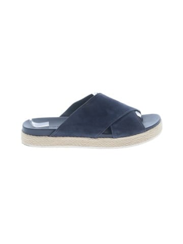 Vince. Sandals (view 1)