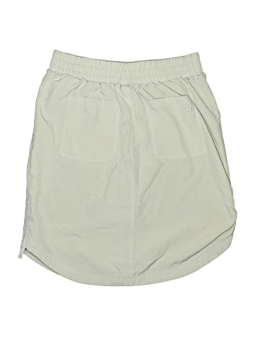 Liv Skort (view 2)