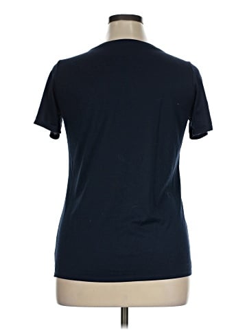 Nike Short Sleeve T-Shirt (view 2)
