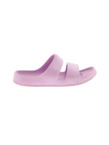 Old Navy Sandals (view 1)