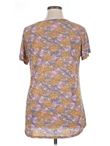 Lularoe Short Sleeve Top (view 2)