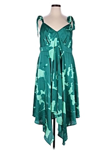 Alexis Cocktail Dress (view 1)
