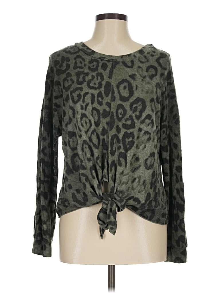 Pre-owned Made In Italy Long Sleeve Top Green Keyhole Neckline Tops