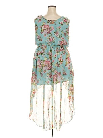 Chesley Casual Dress (view 2)