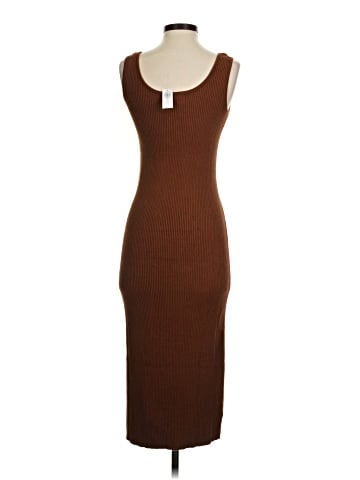 Old Navy Casual Dress (view 2)
