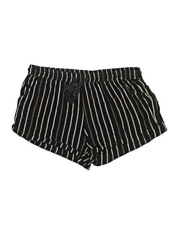 Others Follow Shorts (view 1)
