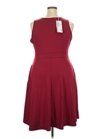 POSESHE Cocktail Dress (view 2)
