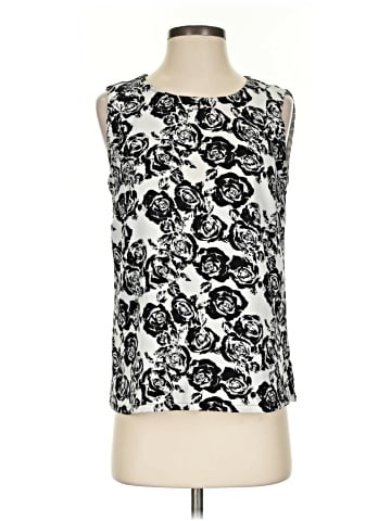 Katherine Barclay Sleeveless T-Shirt (view 1)