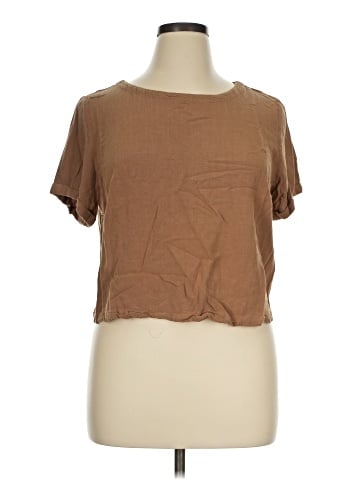 Zesica Short Sleeve T-Shirt (view 1)