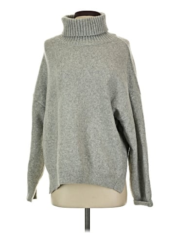 H&M Turtleneck Sweater (view 1)