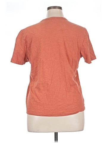 Universal Thread Short Sleeve T-Shirt (view 2)