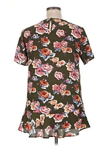 Pleione Short Sleeve Blouse (view 2)