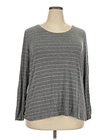 Lisa Rinna 3/4 Sleeve T-Shirt (view 1)