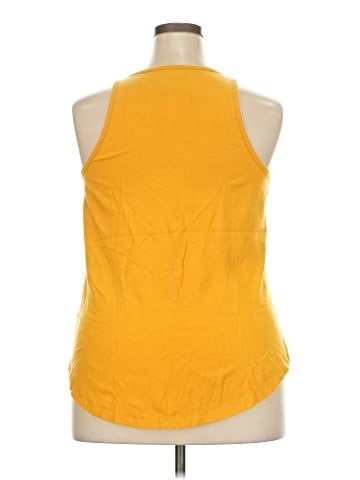 Universal Thread Tank Top (view 2)