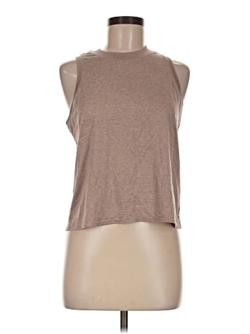 Vuori Sleeveless T-Shirt (view 1)