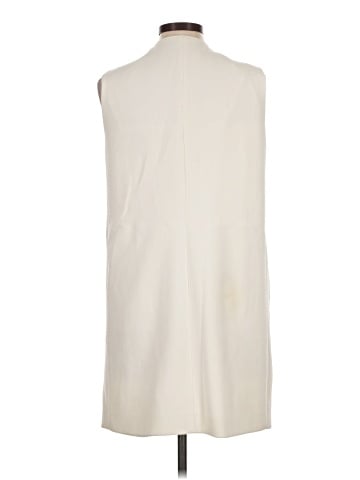 Harlowe & Graham Vest (view 2)