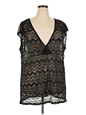 HOTOUCH Sleeveless Blouse (view 1)