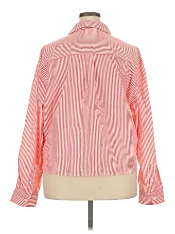 Old Navy Long Sleeve Button-Down Shirt (view 2)