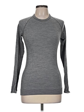 Lululemon Athletica Long Sleeve T-Shirt (view 1)