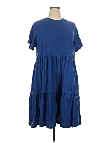 Old Navy Casual Dress (view 1)