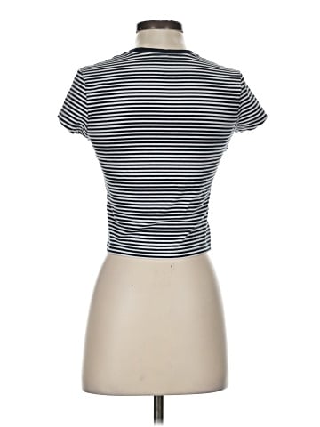 Uniqlo Short Sleeve Turtleneck (view 2)