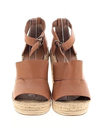 Treasure & Bond Wedges (view 2)