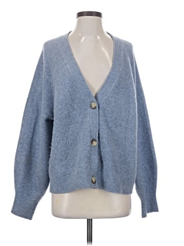 Uniqlo Cardigan (view 1)