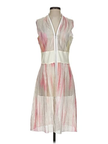 Elie Tahari Casual Dress (view 1)
