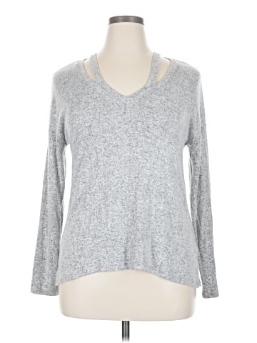 Absolutely Creative Worldwide Pullover Sweater (view 1)