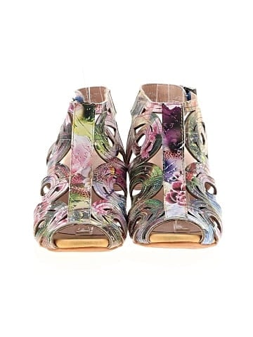 L'Artiste Wedges (view 2)