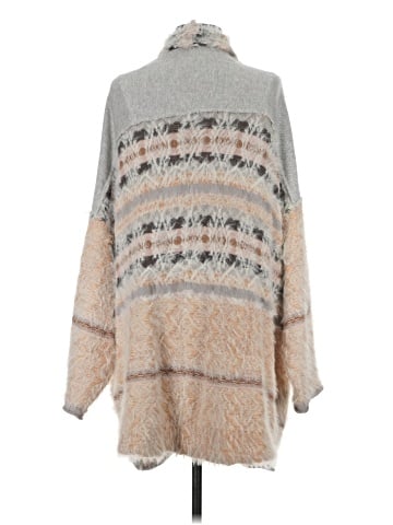 Free People Poncho (view 2)