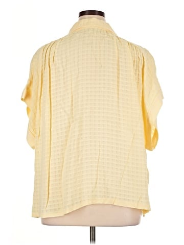 wonderly Short Sleeve Blouse (view 2)