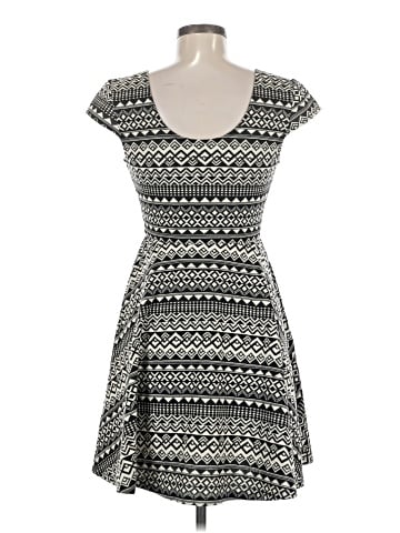 Mossimo Supply Co. Casual Dress (view 2)