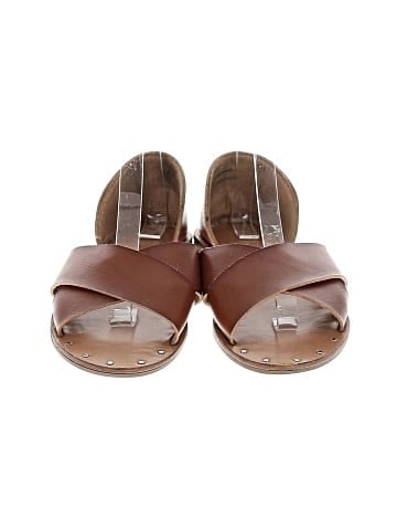 Universal Thread Sandals (view 2)