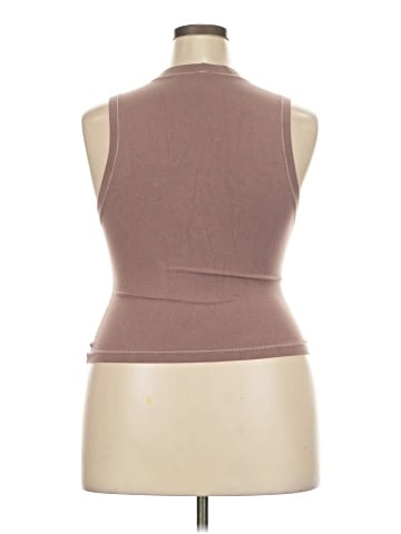 SKIMS Sleeveless T-Shirt (view 2)