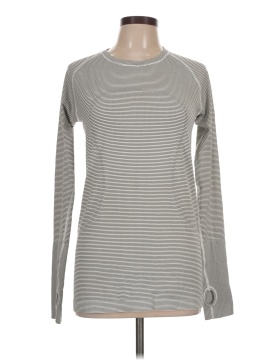 Lululemon Athletica Long Sleeve T-Shirt (view 1)