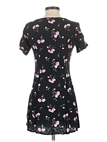 Divided by H&M Casual Dress (view 2)