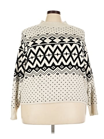 Old Navy Pullover Sweater (view 1)