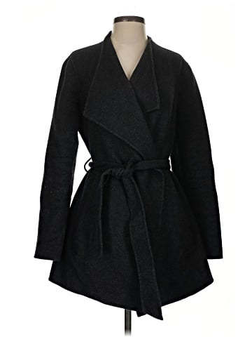 R | Label Coat (view 1)
